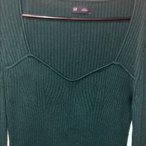 Gap Sweater GUC